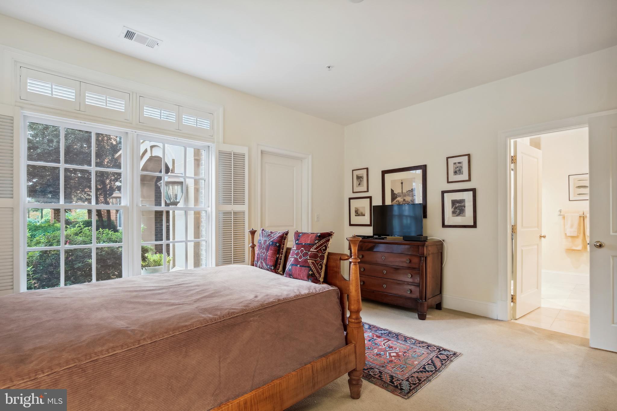 600 SECOND STREET 105