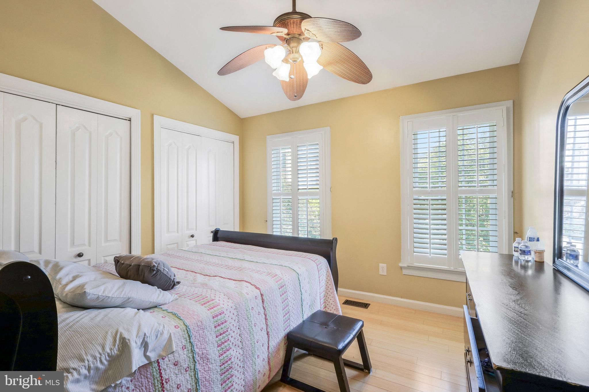 1129 QUAKER HILL COURT