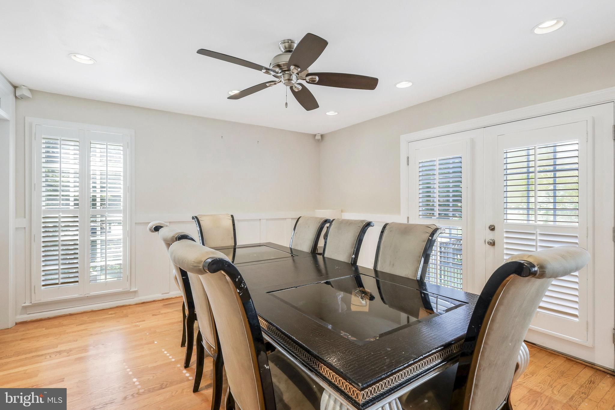 1129 QUAKER HILL COURT