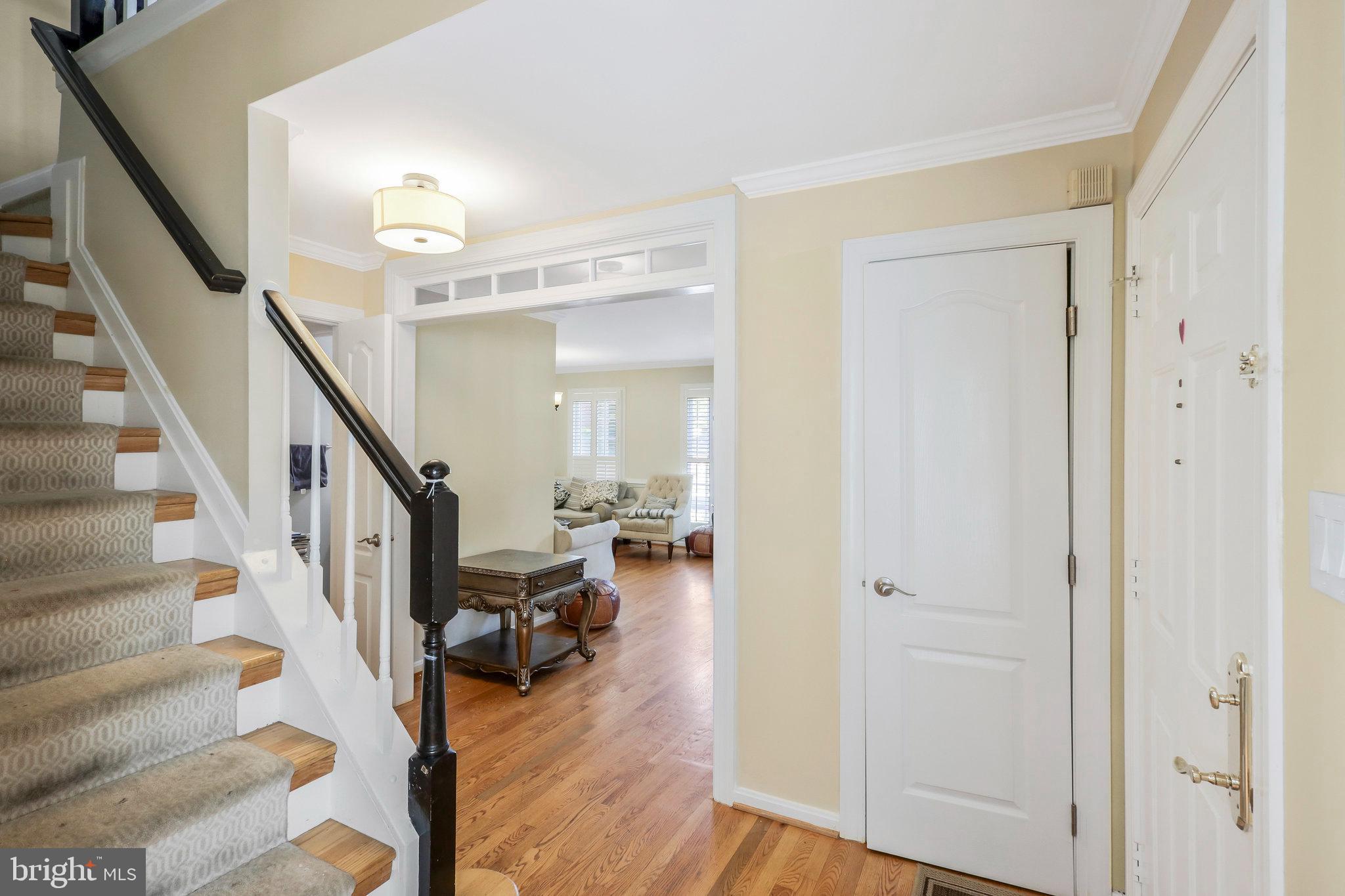 1129 QUAKER HILL COURT
