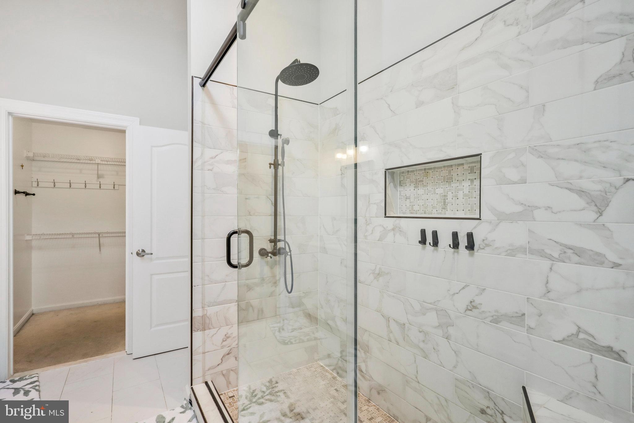 1129 QUAKER HILL COURT