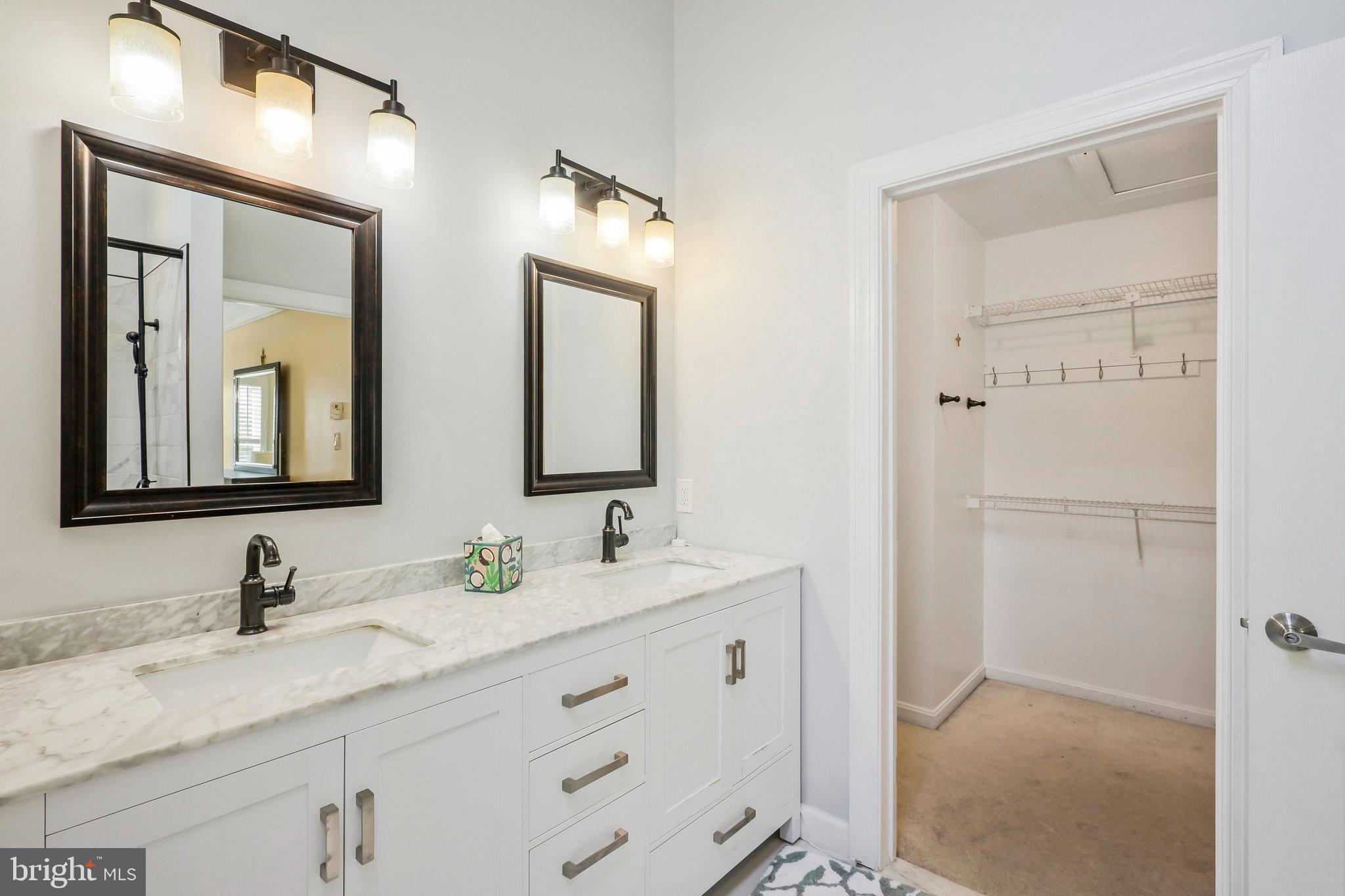 1129 QUAKER HILL COURT