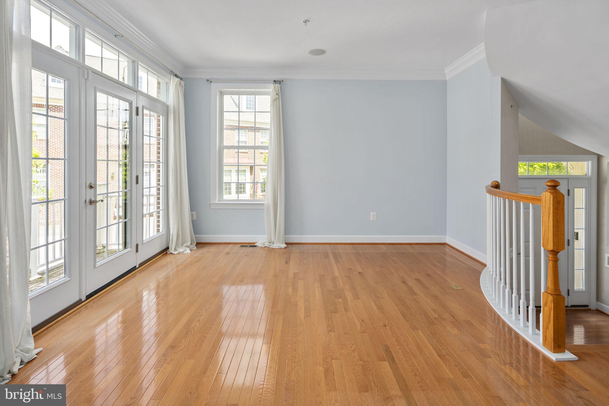 513 TRIADELPHIA WAY