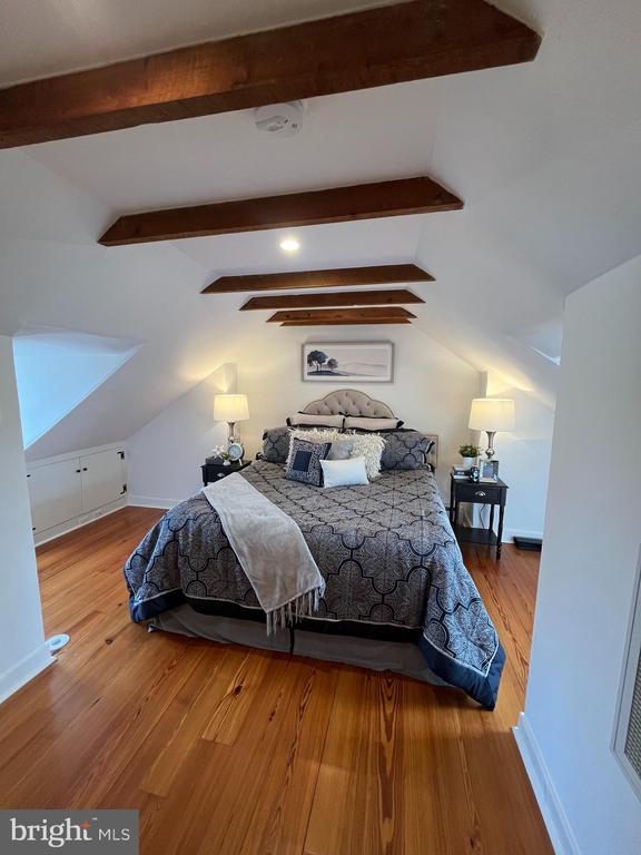 1110 PRINCE STREET