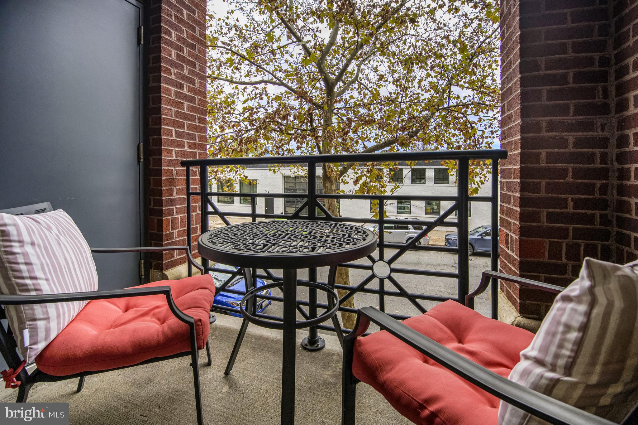 1111 ORONOCO STREET 227