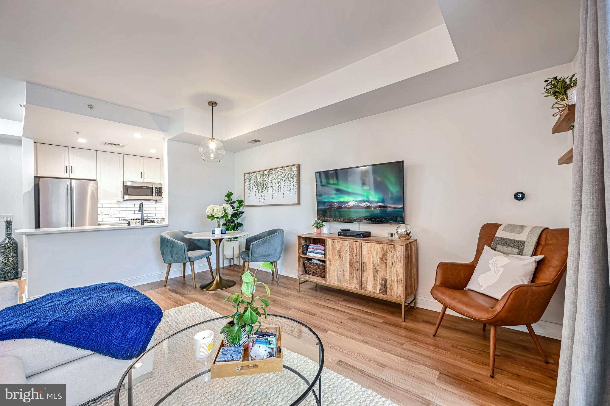 1111 ORONOCO STREET 227