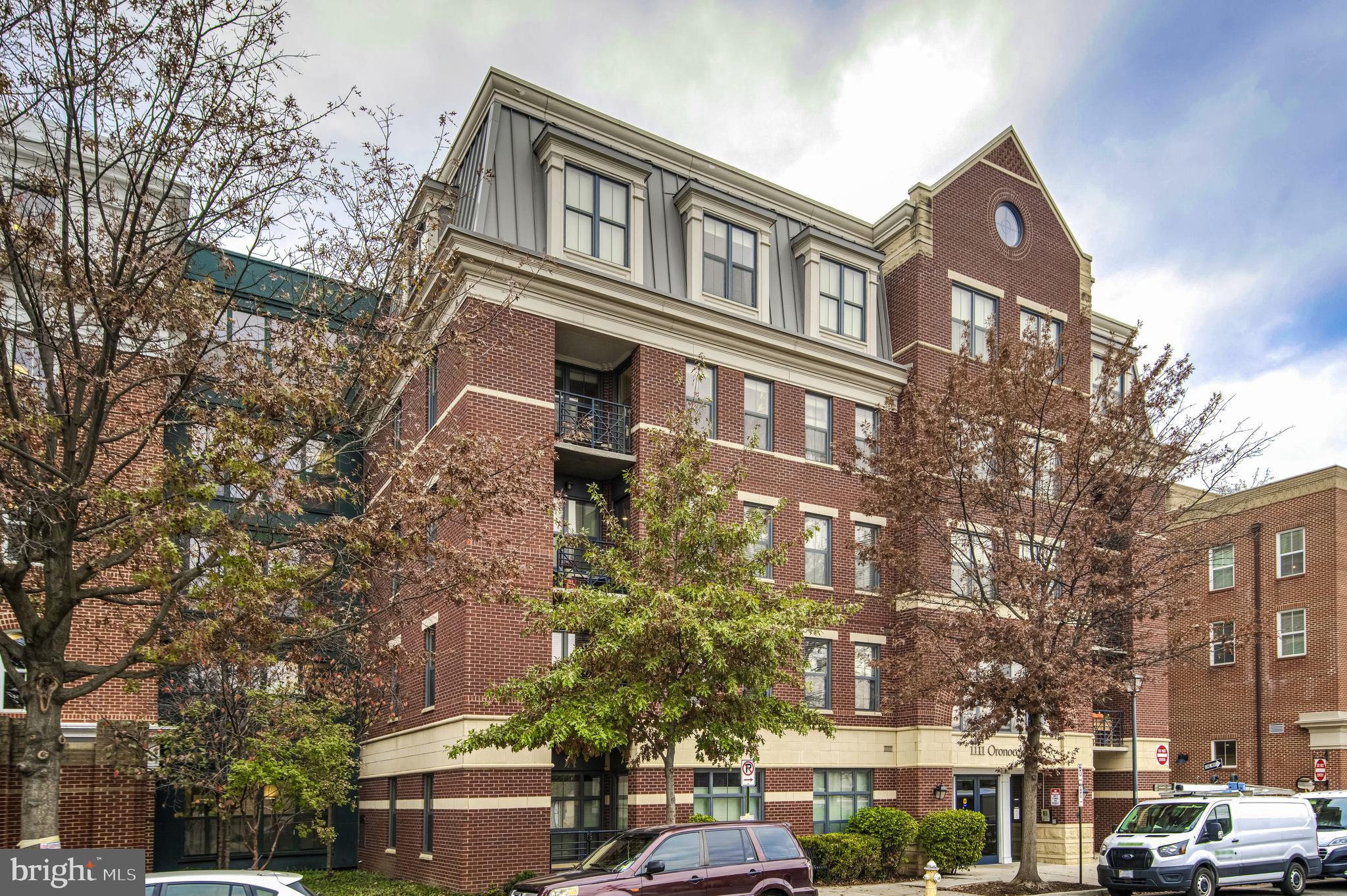 1111 ORONOCO STREET 227