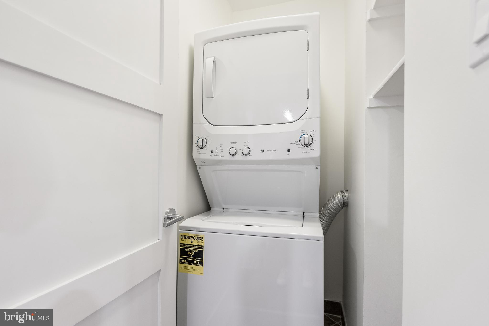 400 MADISON STREET 402