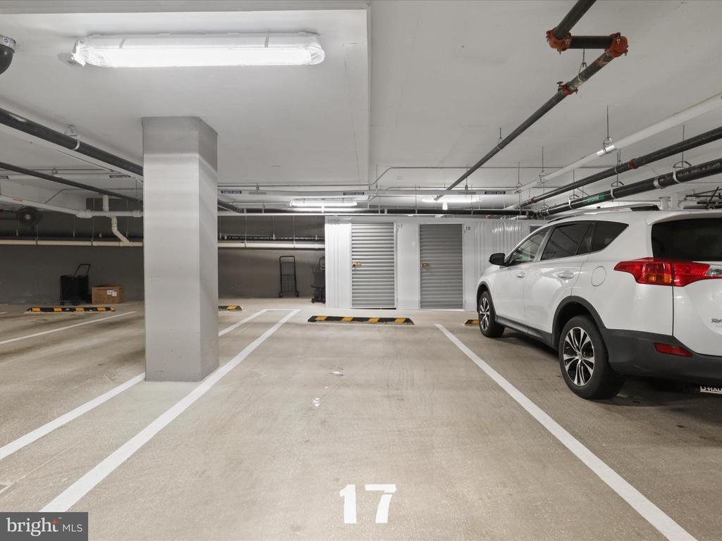 925 N FAIRFAX STREET 904
