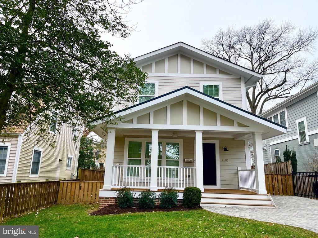 700 RAMSEY STREET