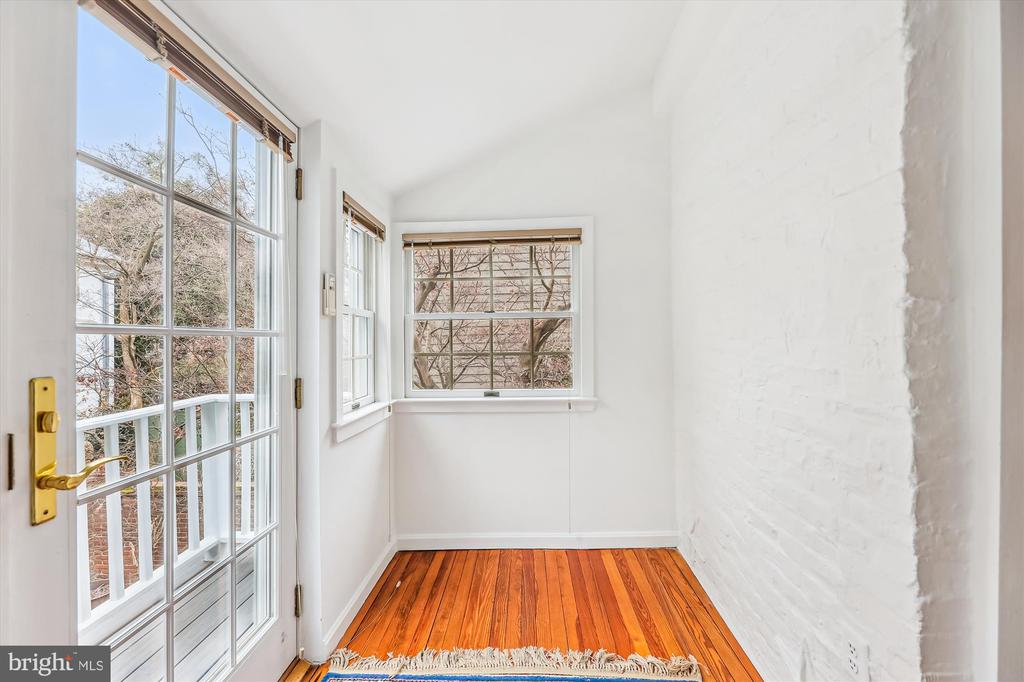 510 QUEEN STREET