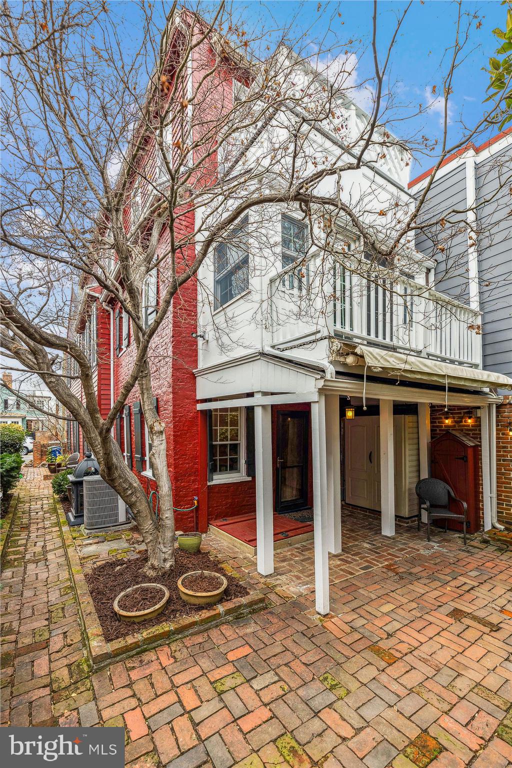 510 QUEEN STREET