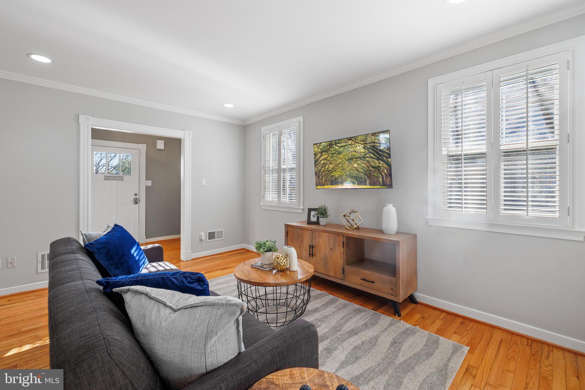 202 RUSSELL ROAD