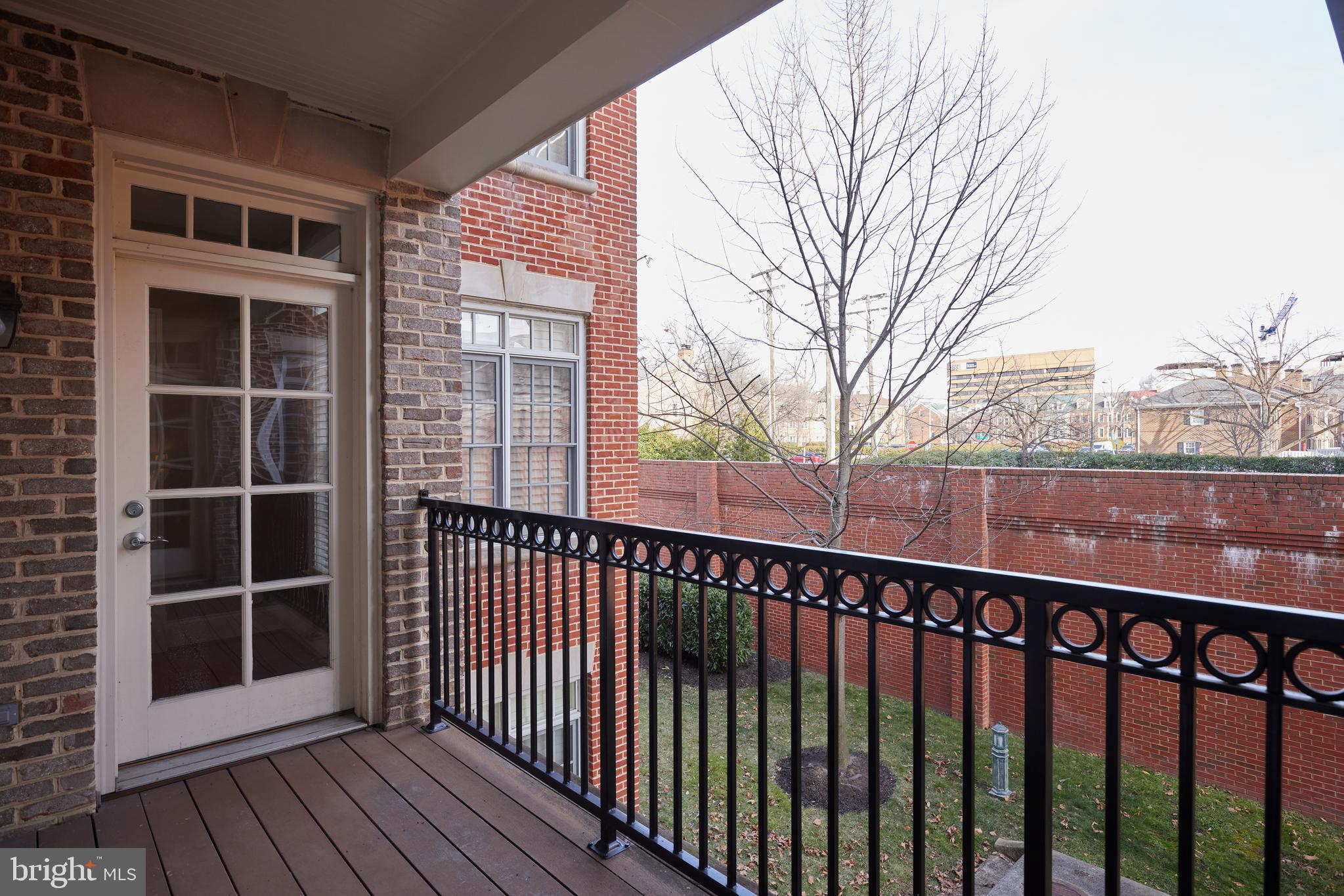540 SECOND STREET 202