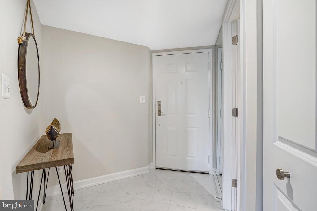 1200 BRADDOCK PLACE 215