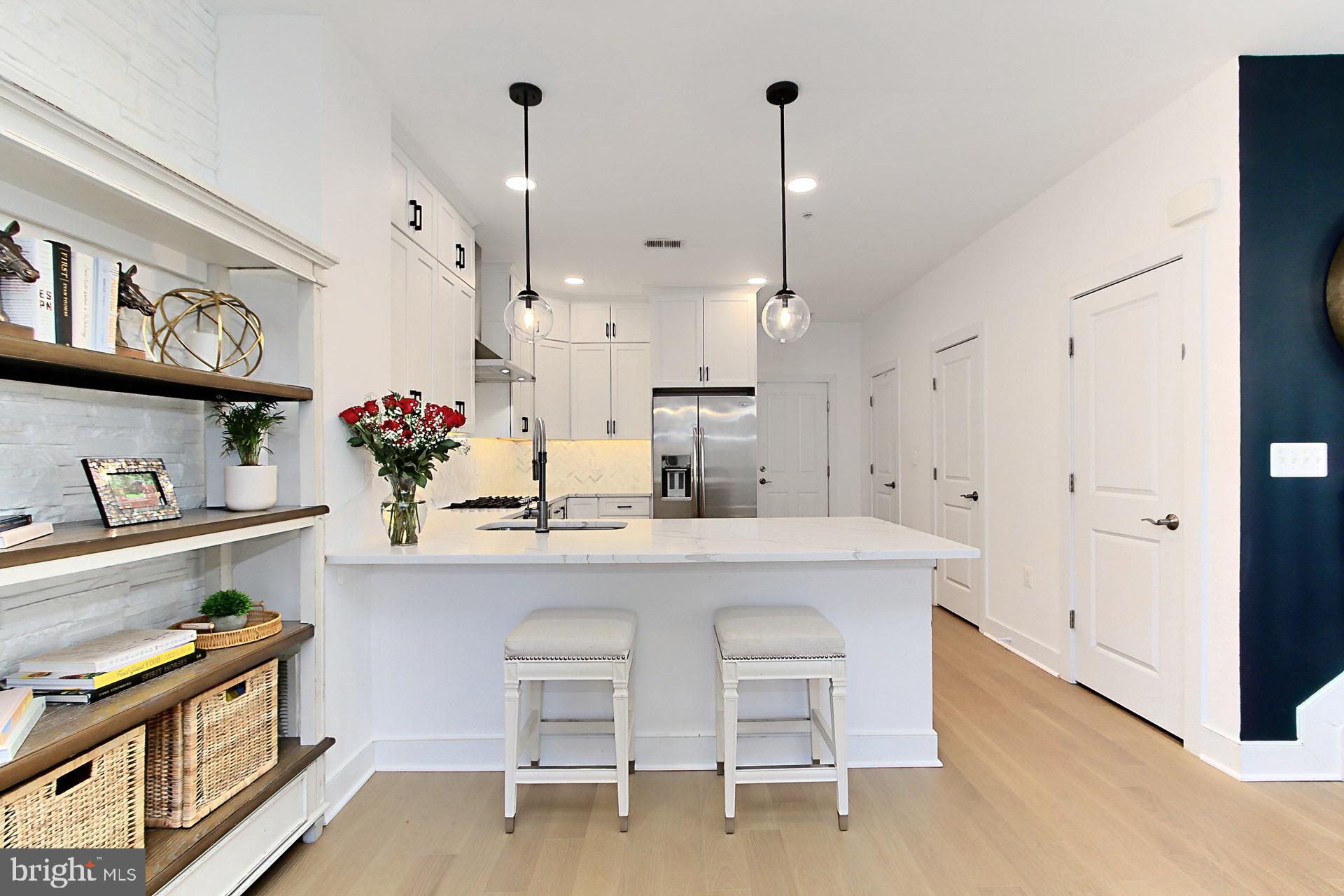 2401 CONOY STREET