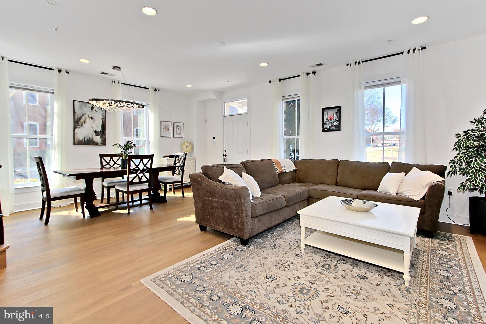 2401 CONOY STREET