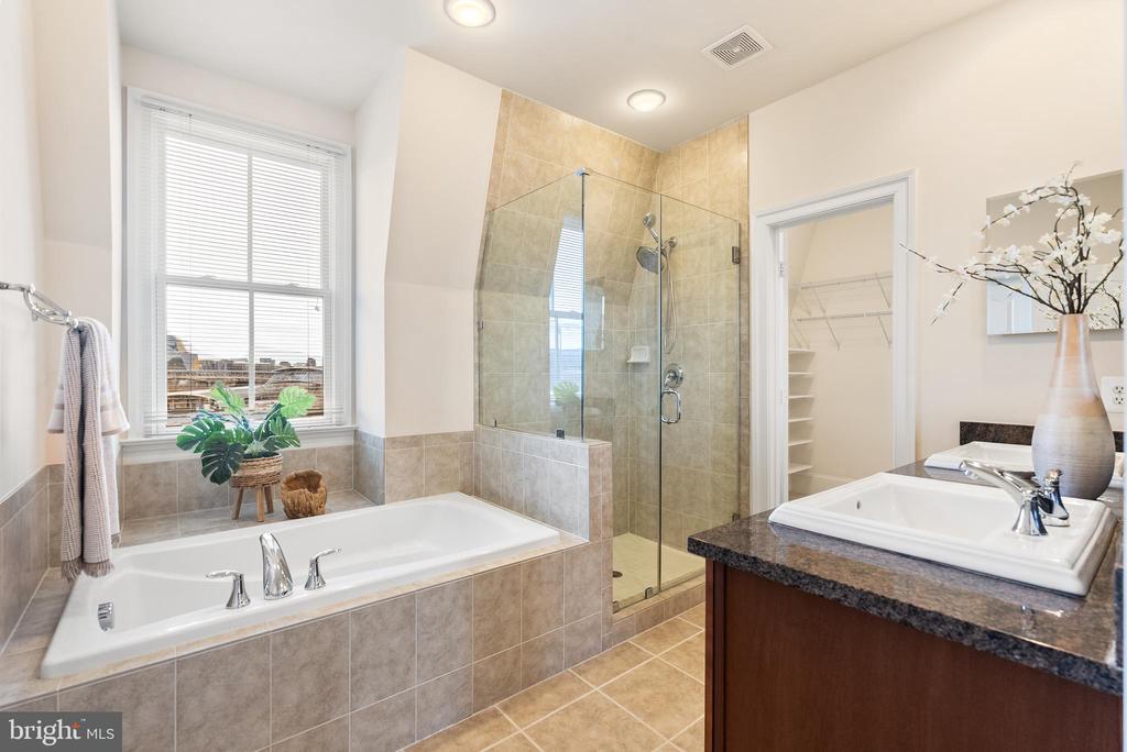 1876 CARPENTER ROAD