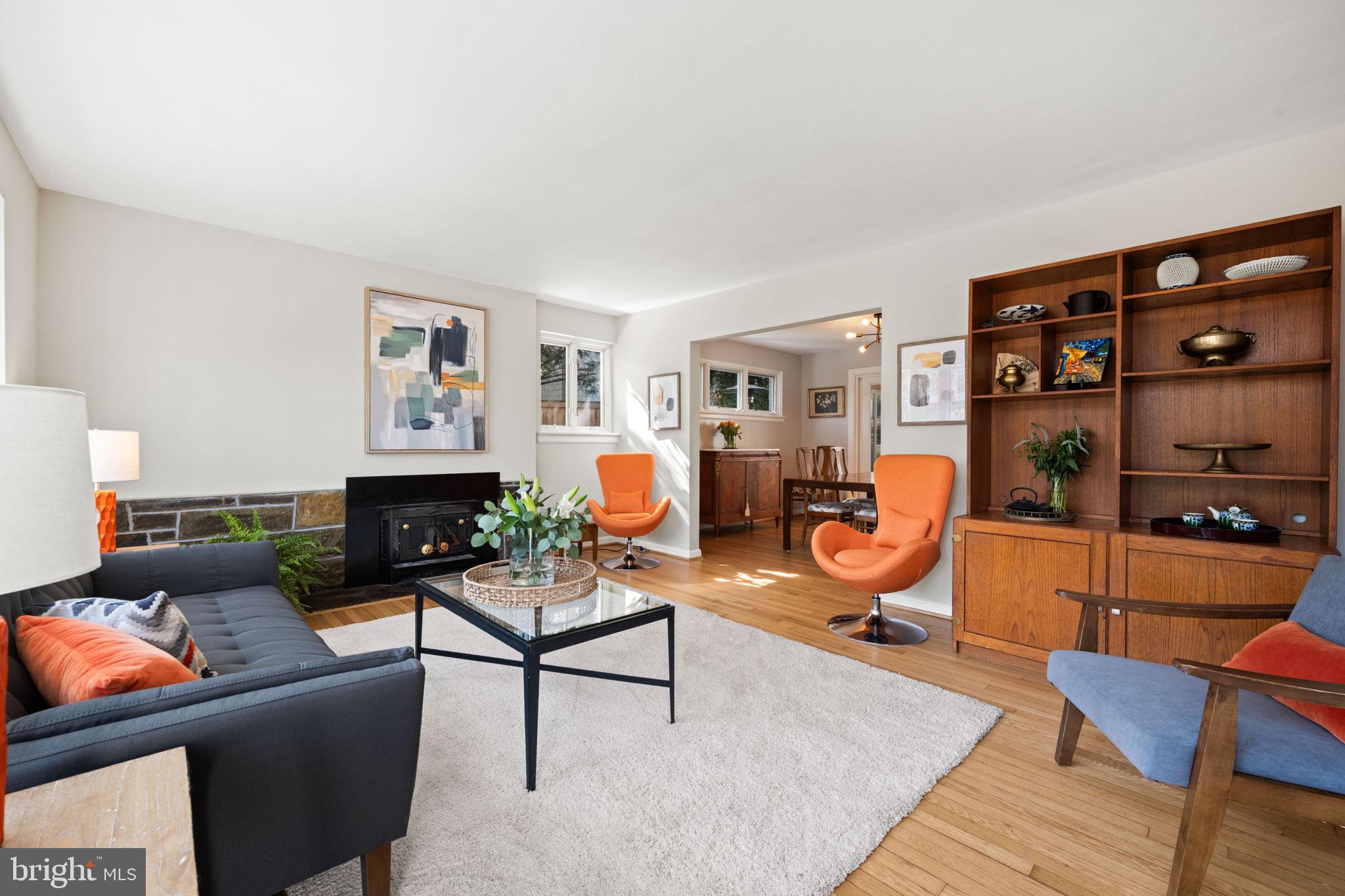 2904 RUSSELL ROAD