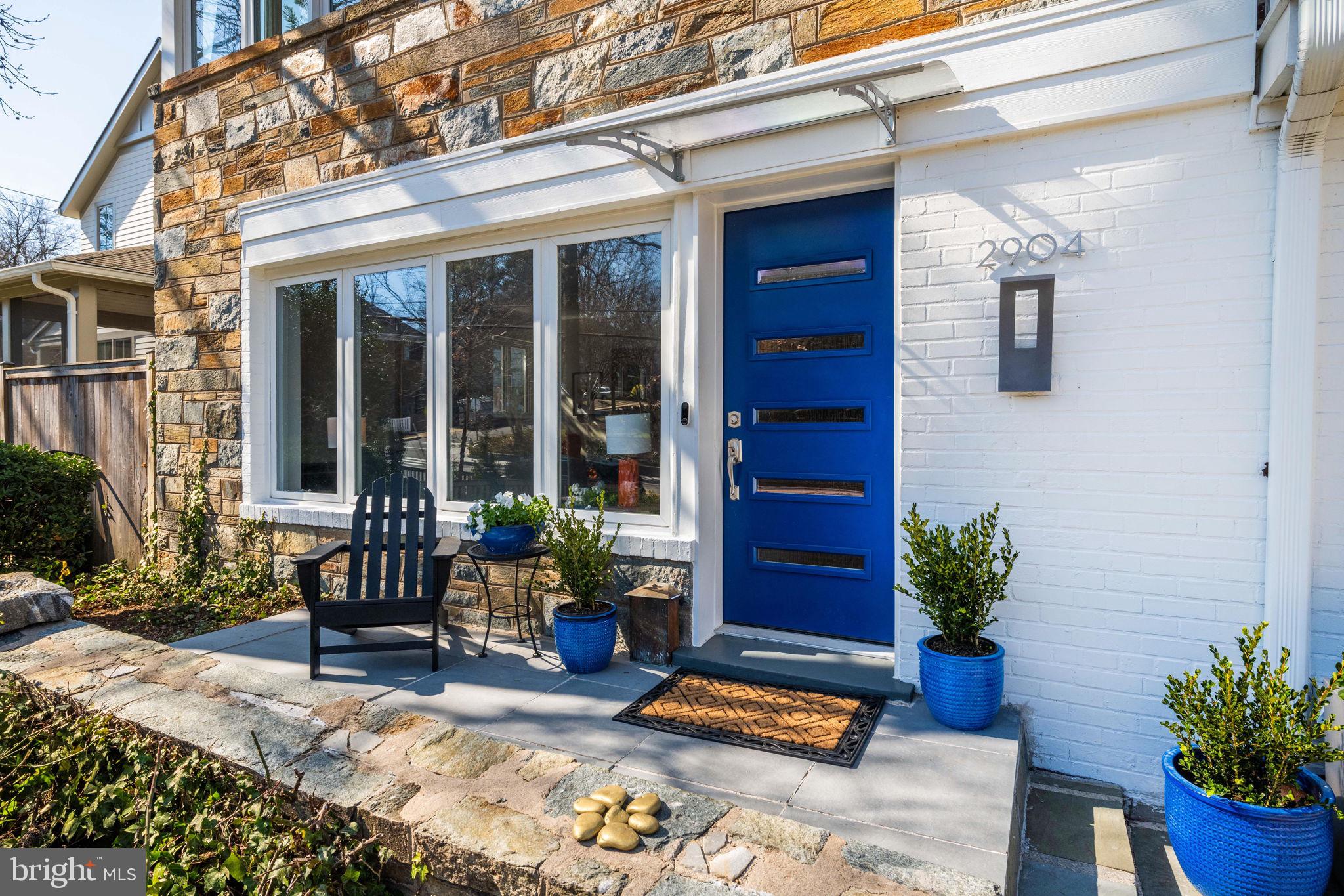 2904 RUSSELL ROAD