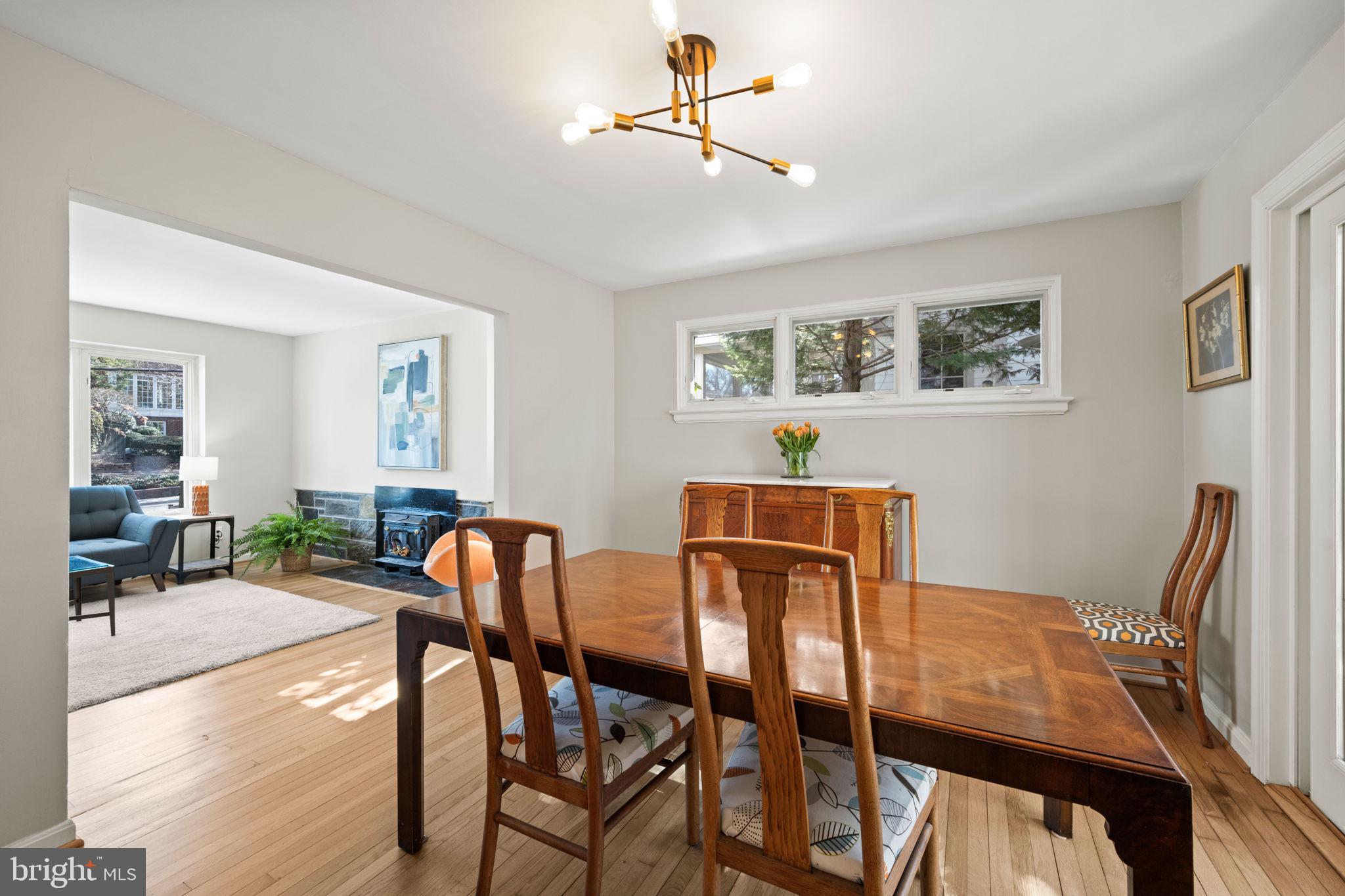 2904 RUSSELL ROAD