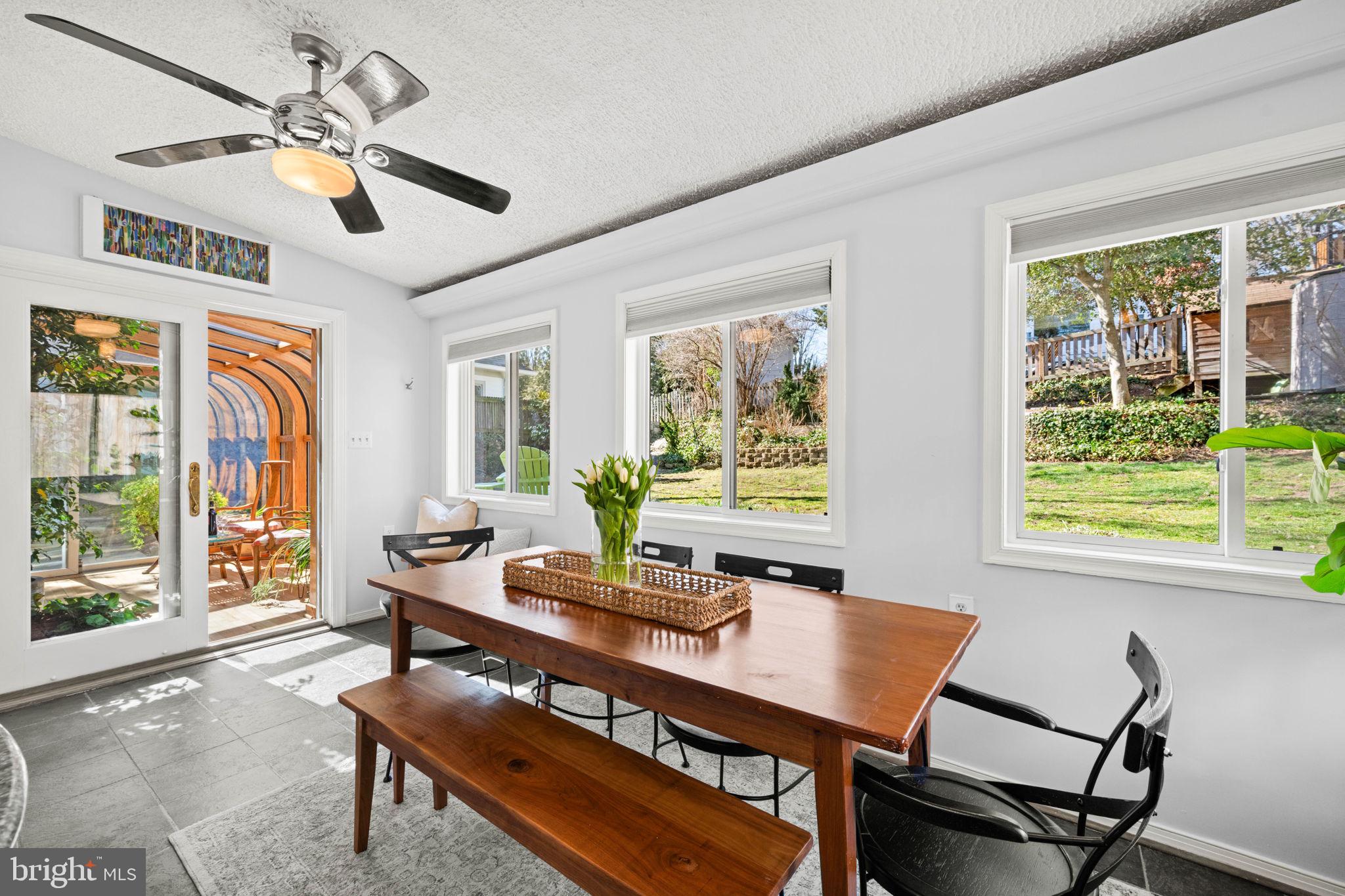 2904 RUSSELL ROAD