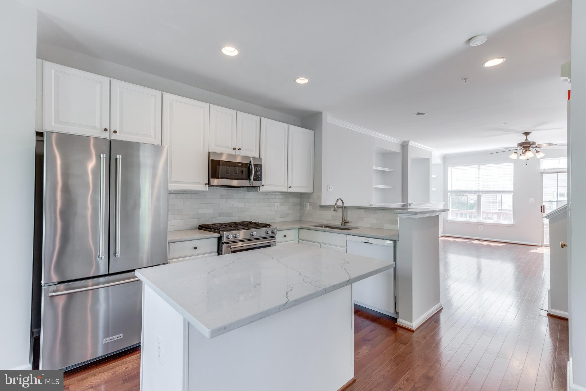 176 BARRETT PLACE