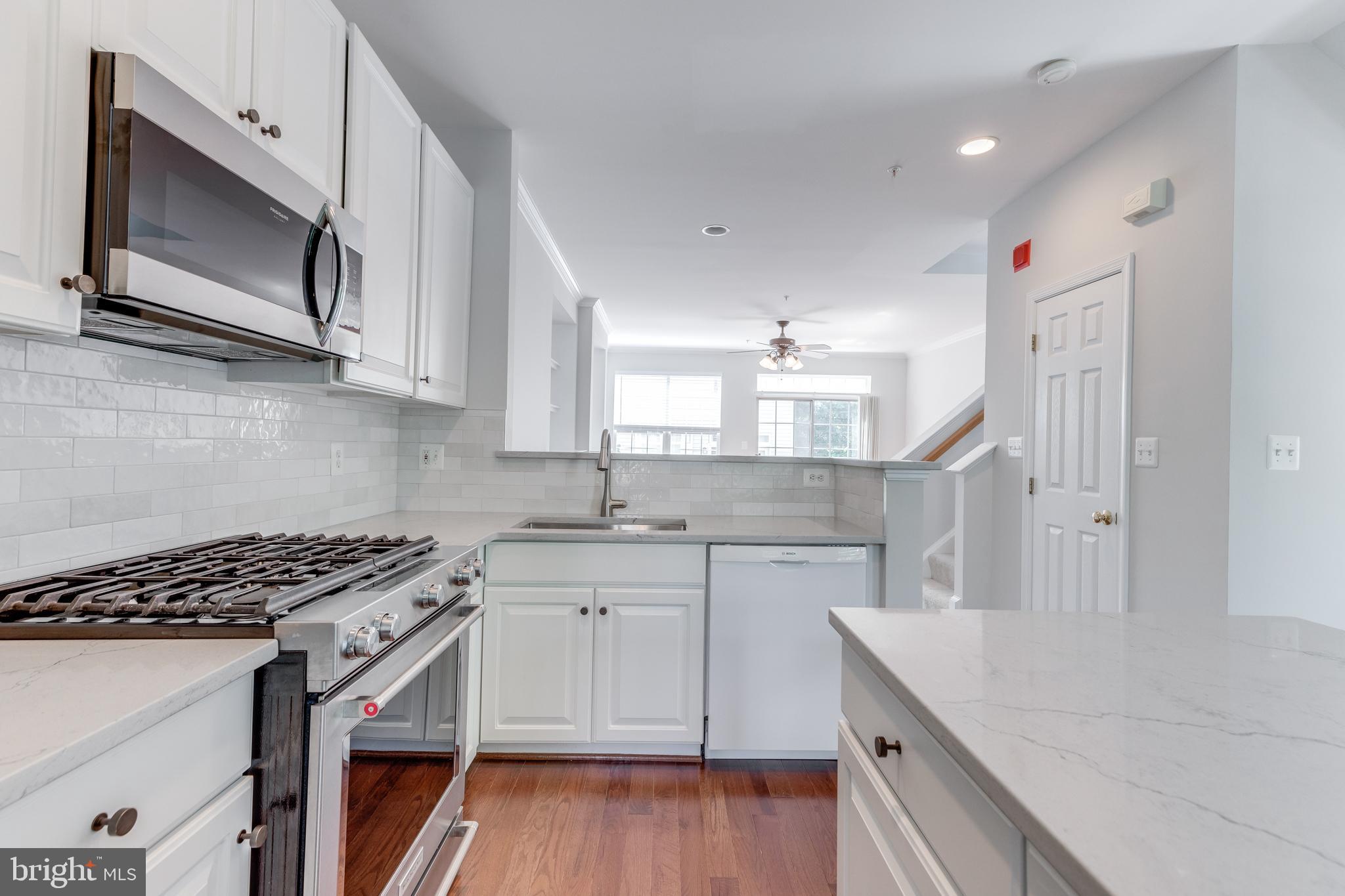 176 BARRETT PLACE