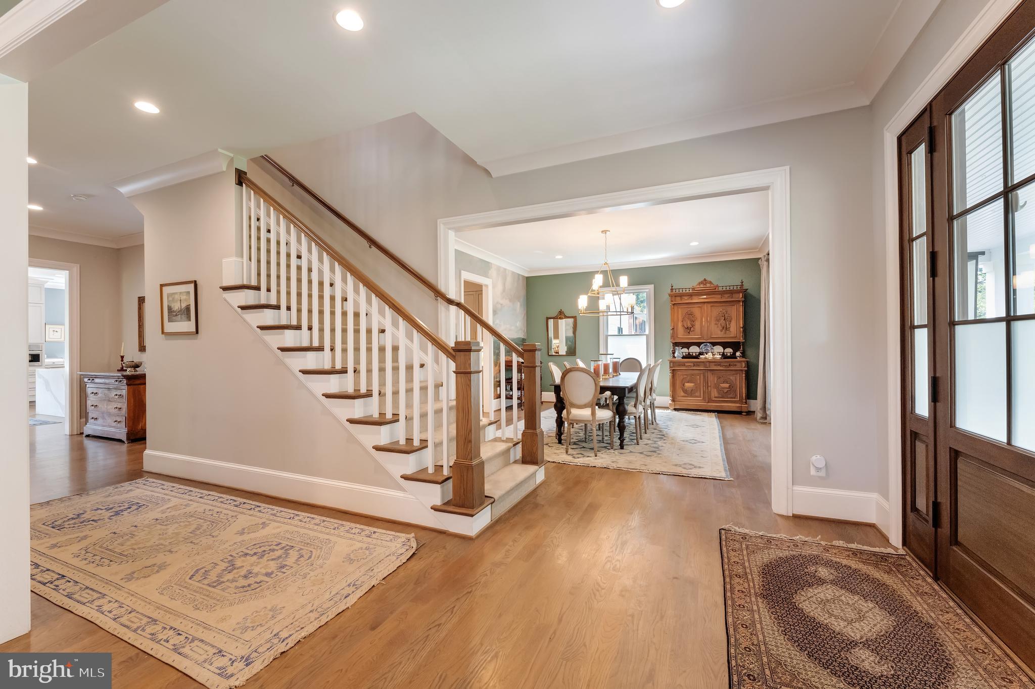 2025 SCROGGINS ROAD