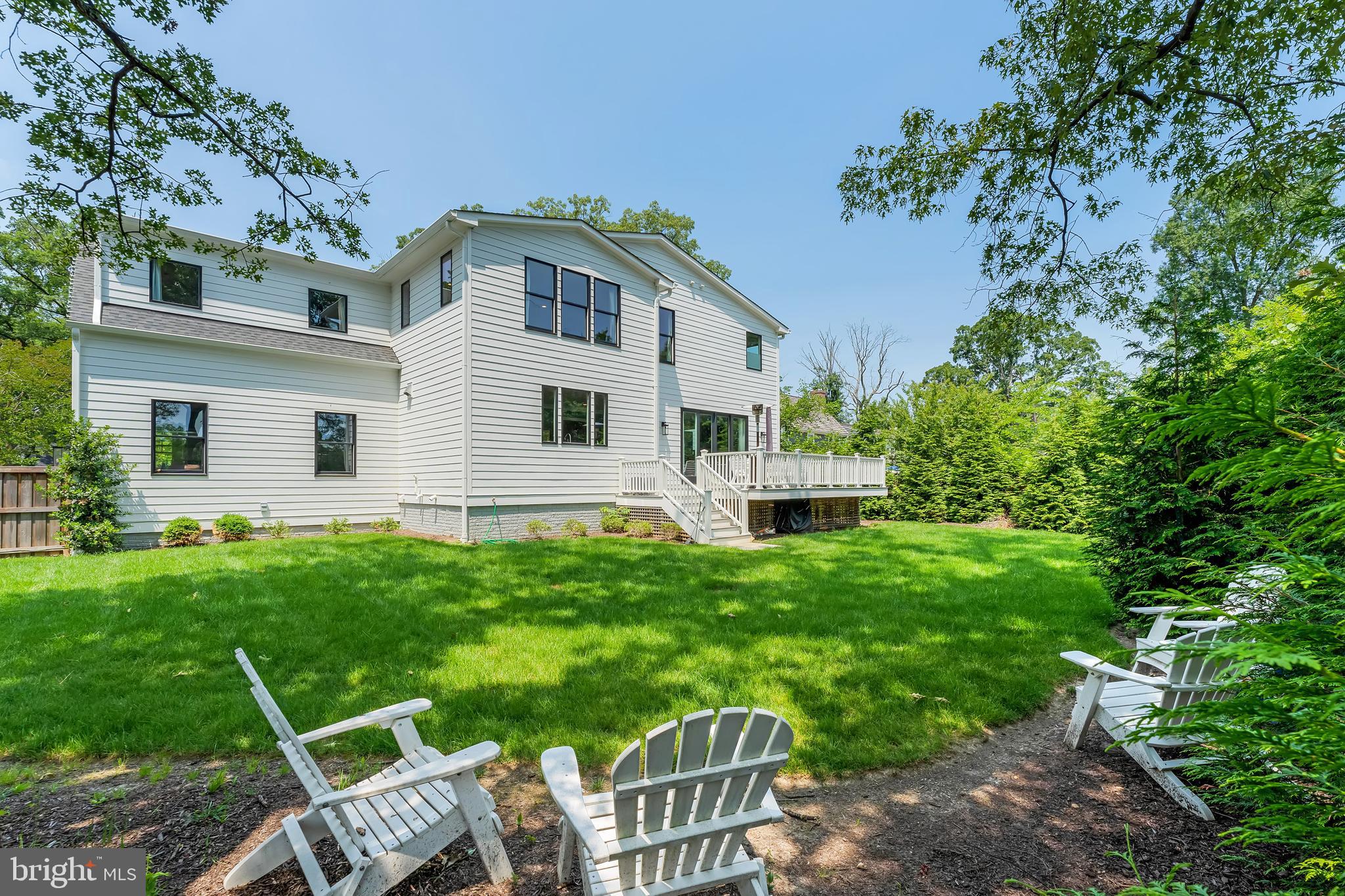 2025 SCROGGINS ROAD