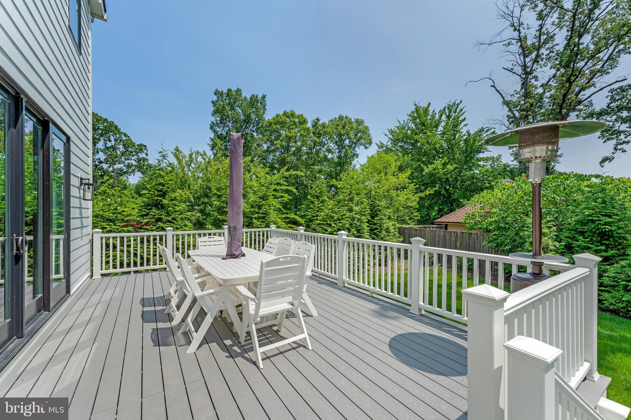 2025 SCROGGINS ROAD