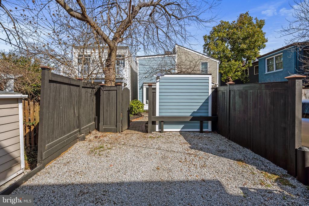 1226 PRINCE STREET