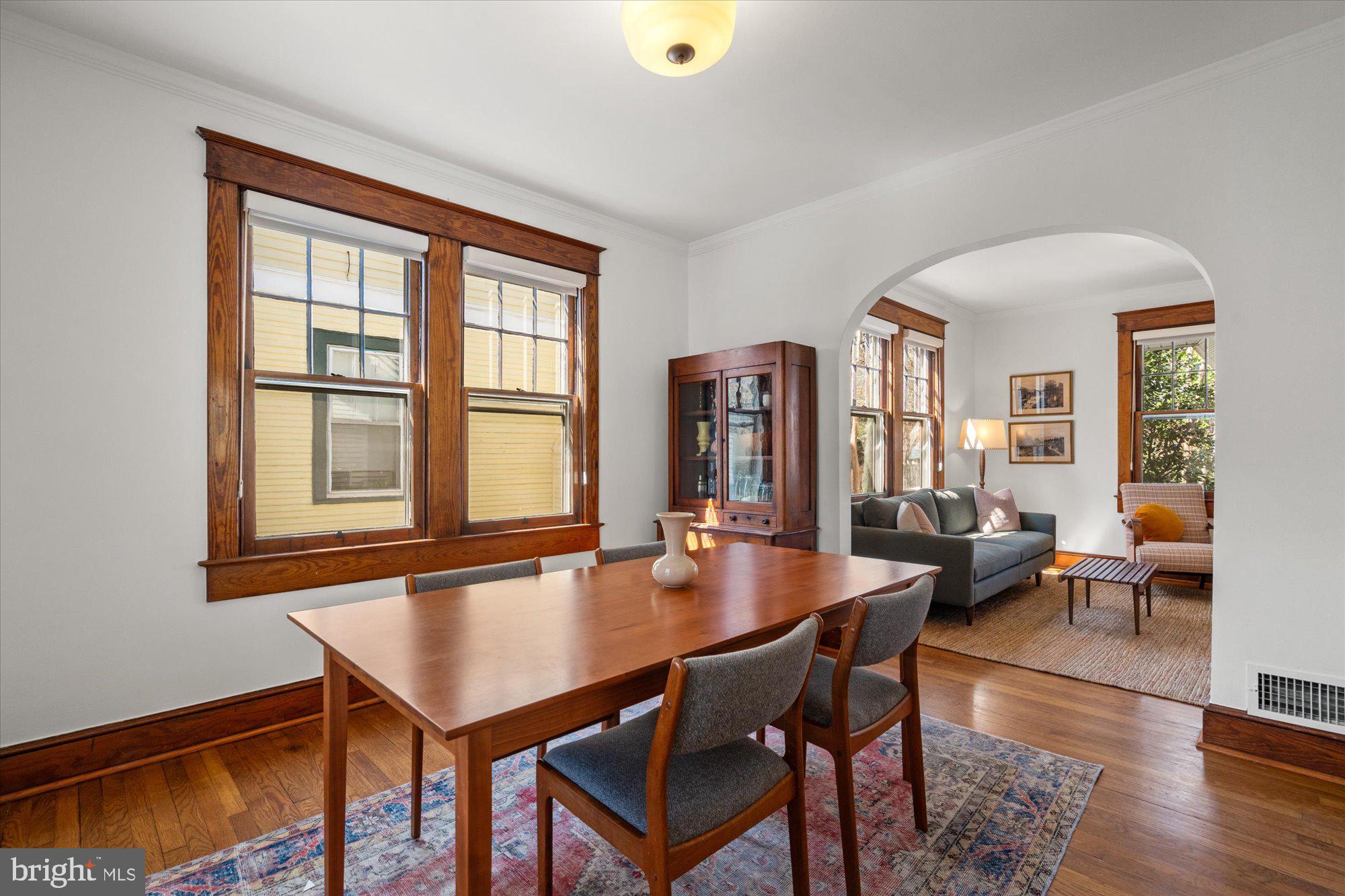 20 W MASONIC VIEW AVENUE