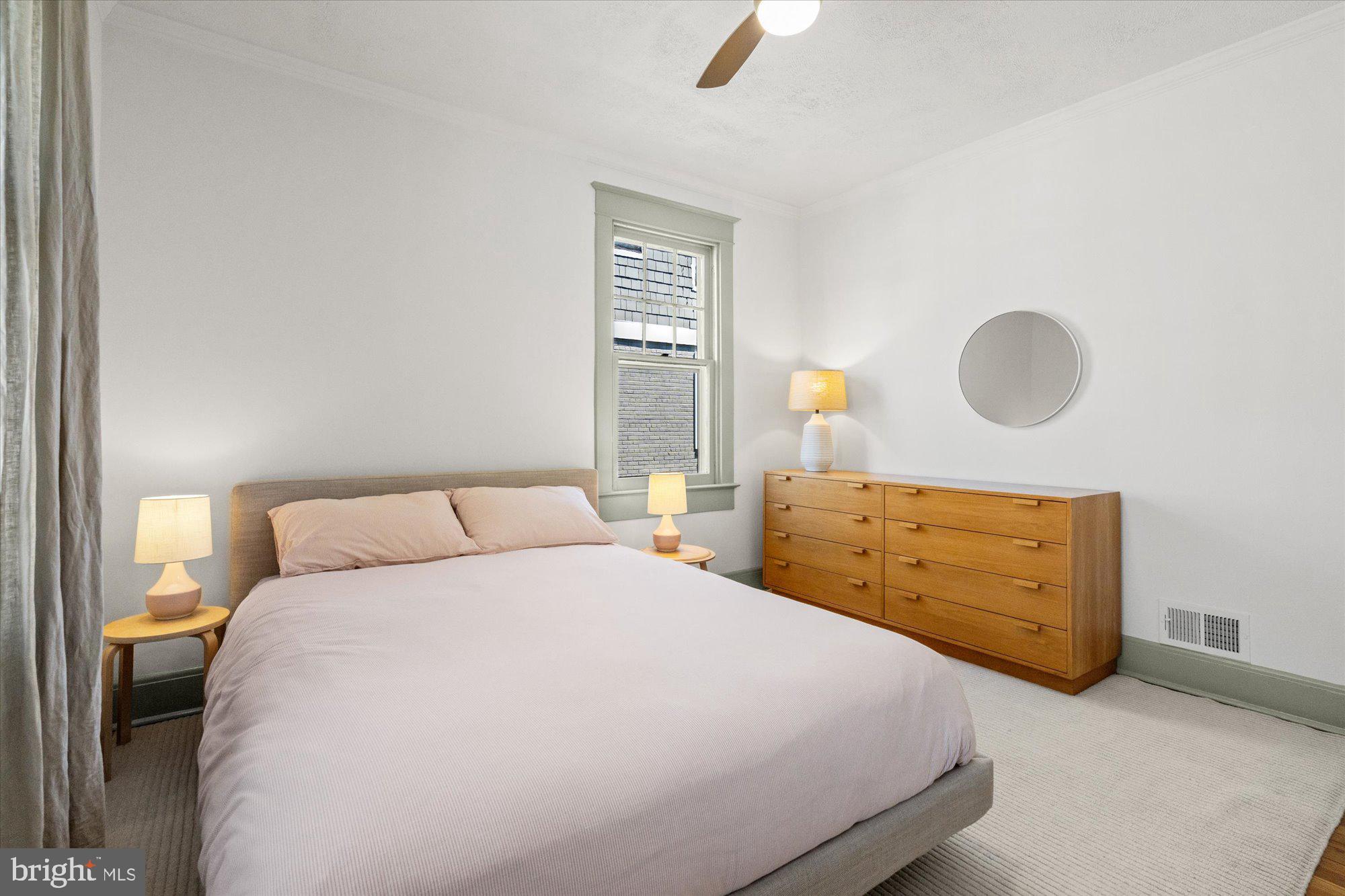 20 W MASONIC VIEW AVENUE