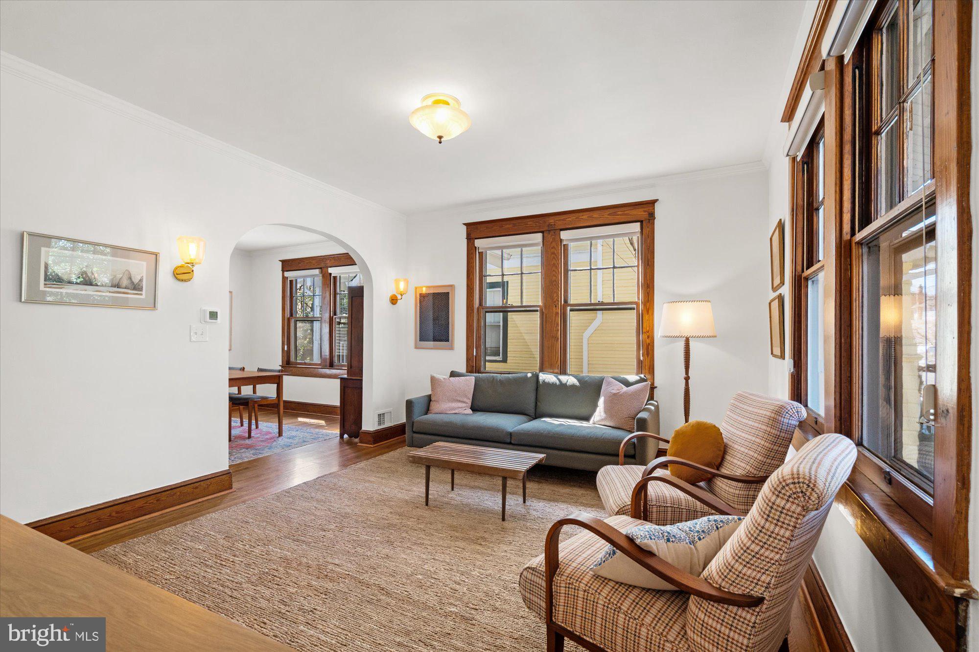 20 W MASONIC VIEW AVENUE