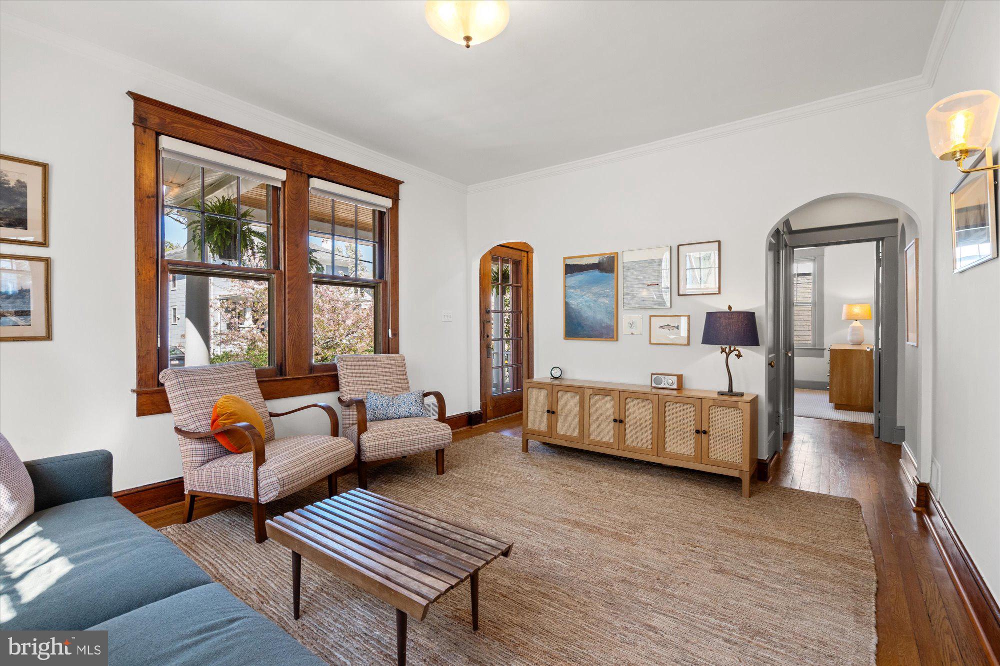 20 W MASONIC VIEW AVENUE