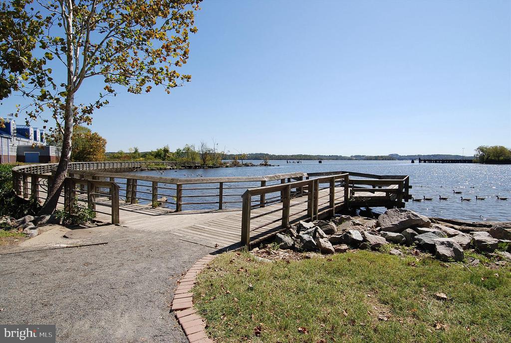 817 WATER PLACE