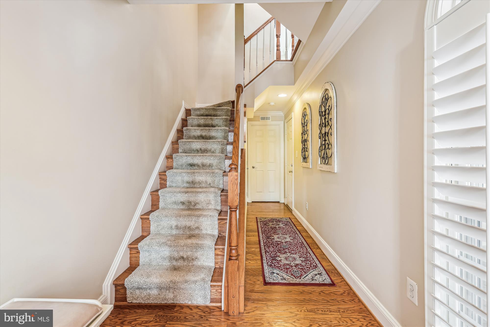 817 WATER PLACE