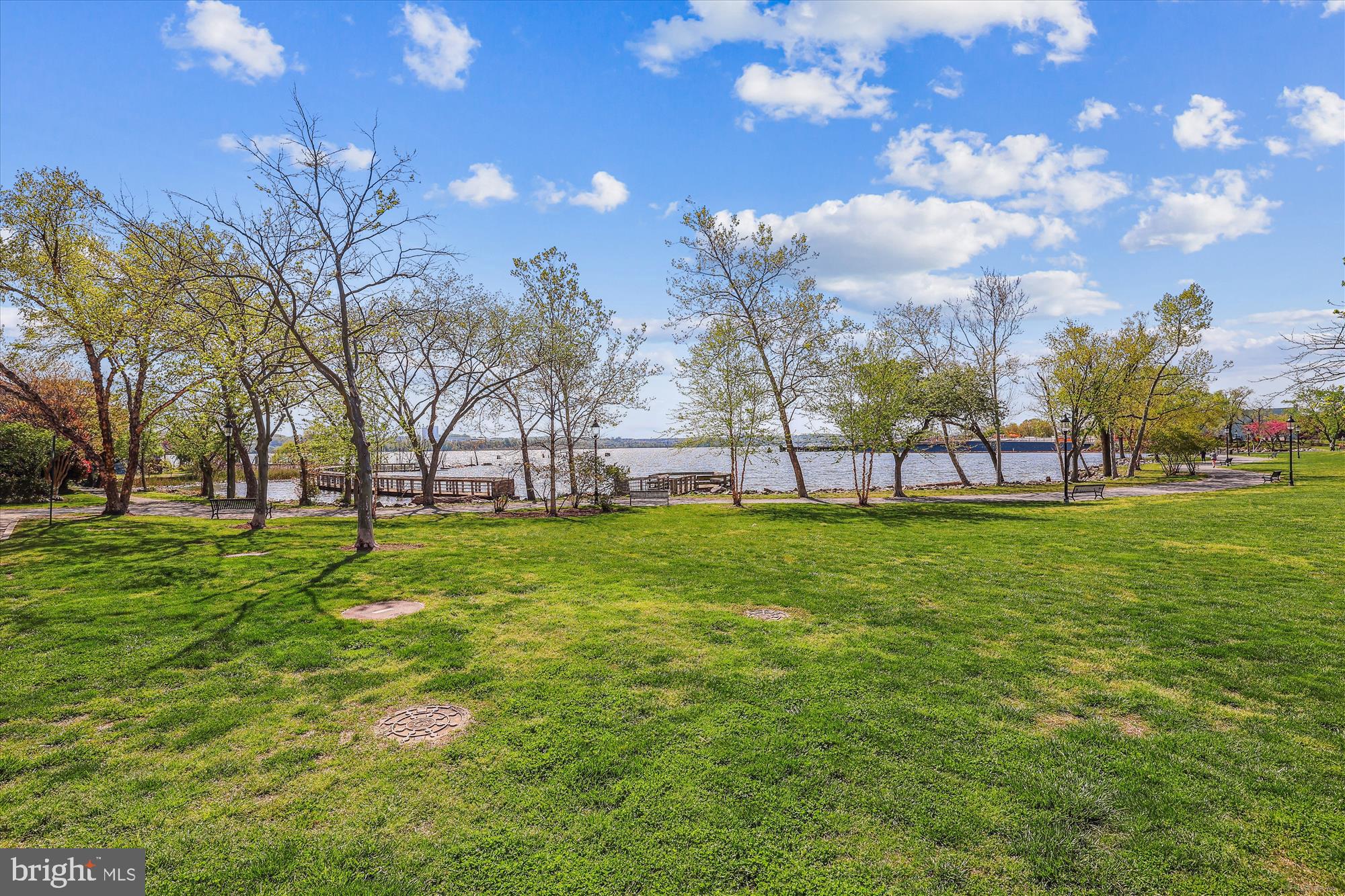 817 WATER PLACE