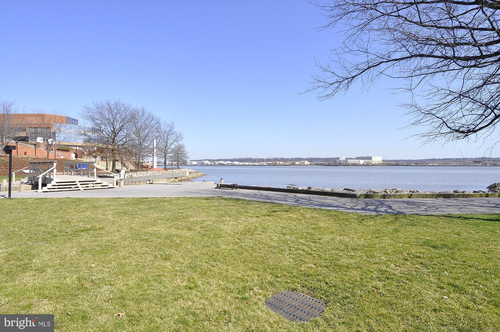 817 WATER PLACE