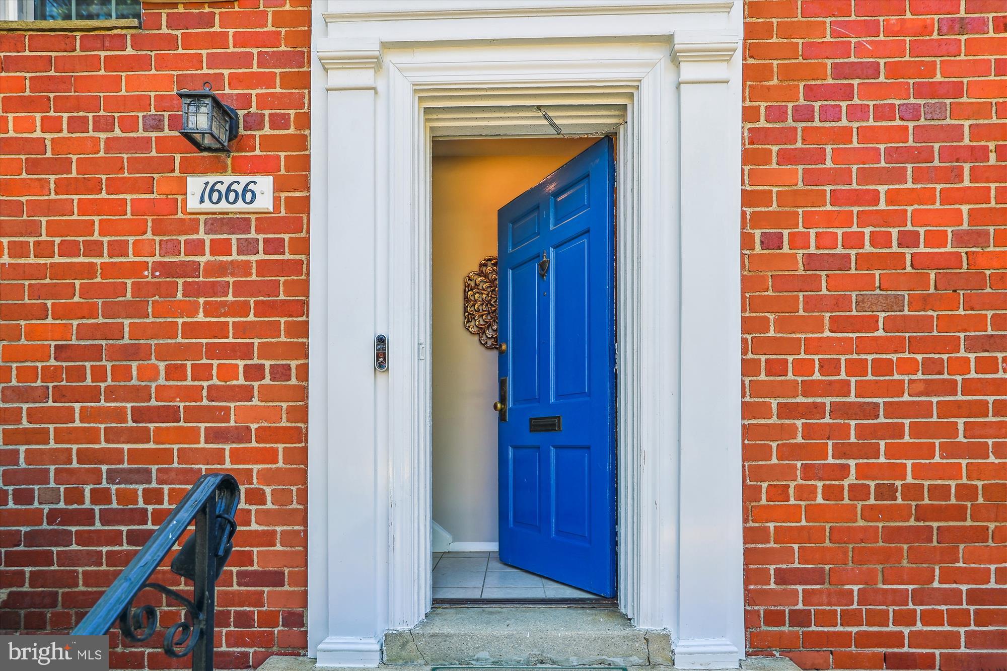 1666 FITZGERALD LANE