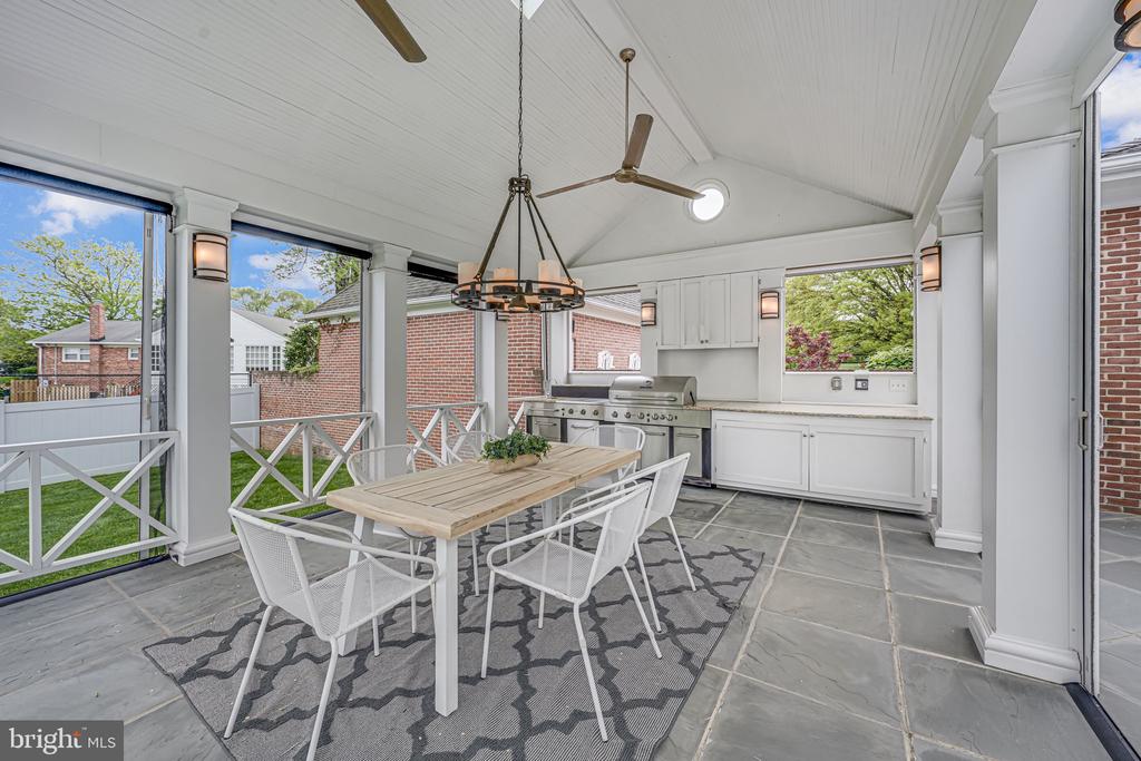 1419 JANNEYS LANE