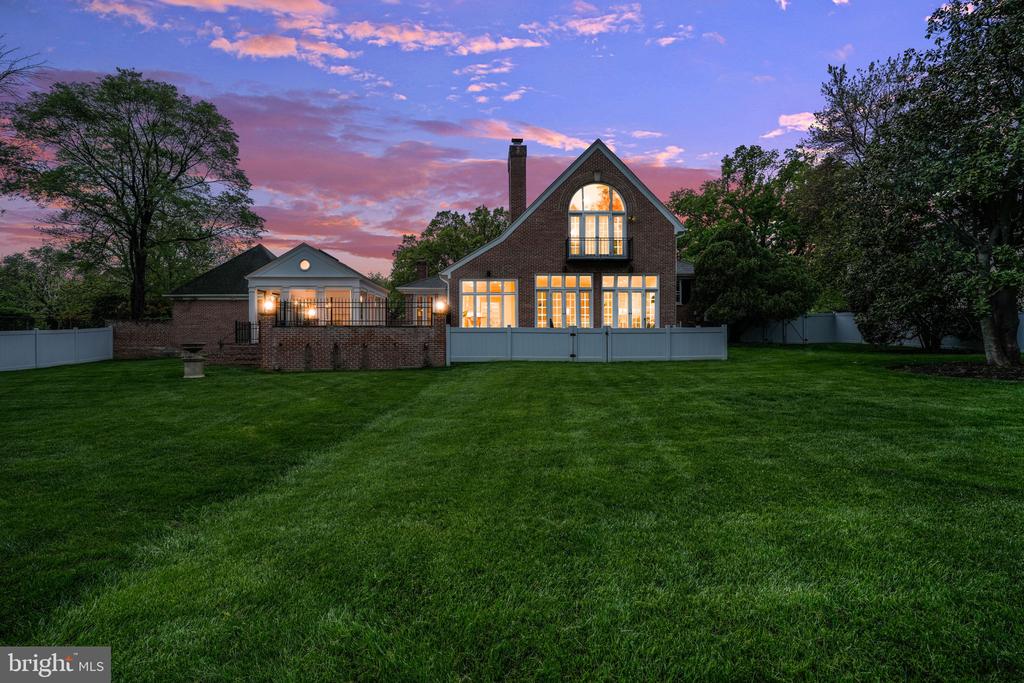 1419 JANNEYS LANE