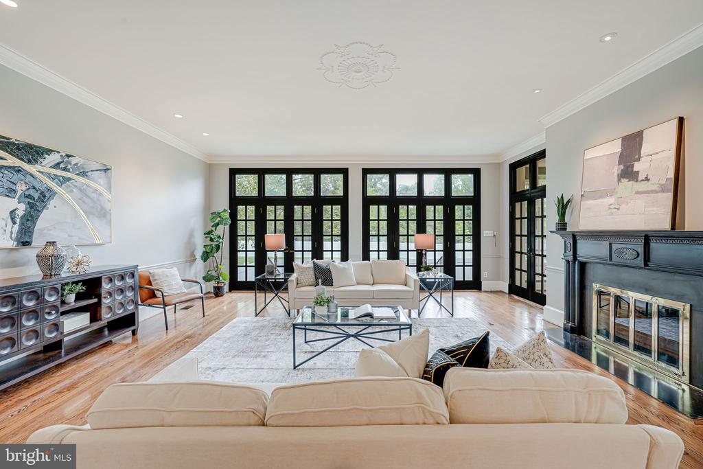 1419 JANNEYS LANE
