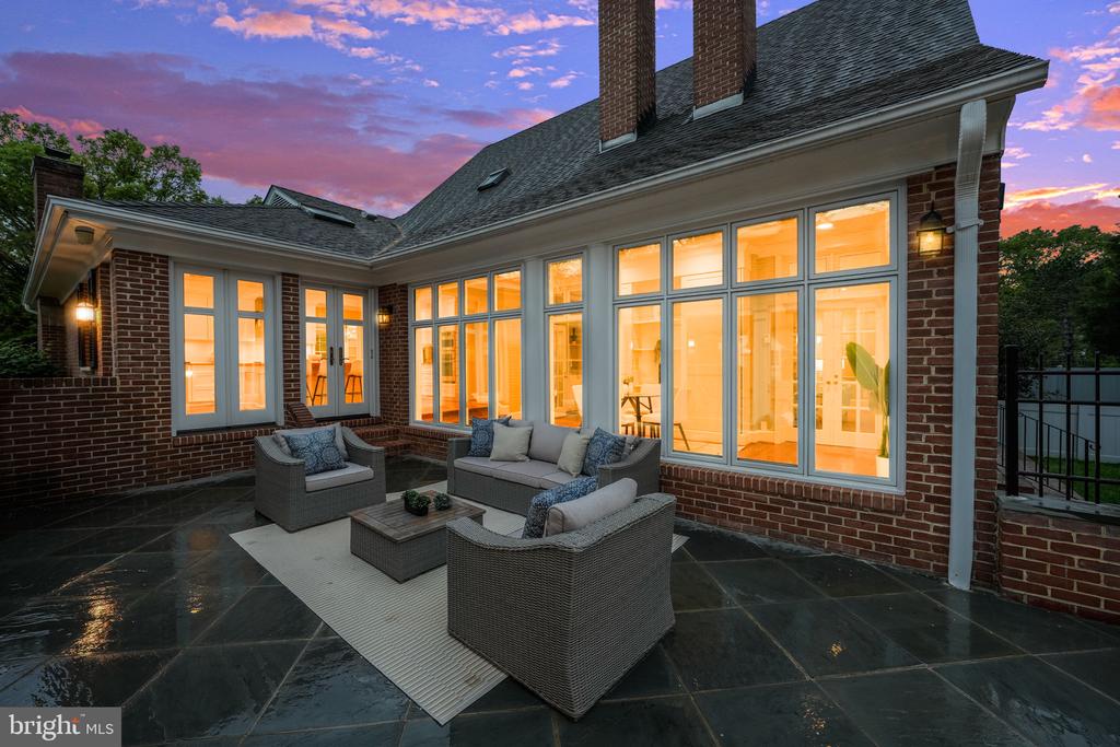 1419 JANNEYS LANE