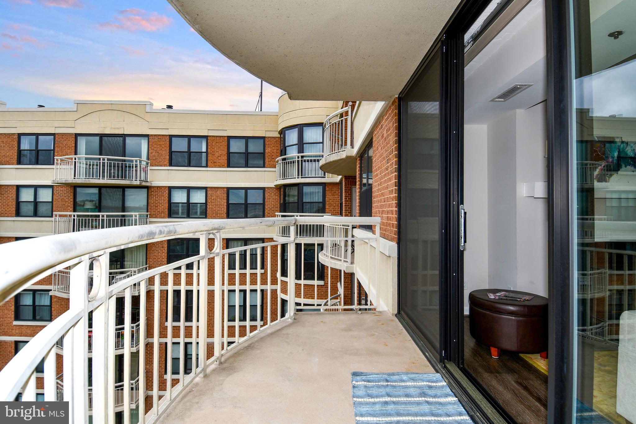 1200 BRADDOCK PLACE 715