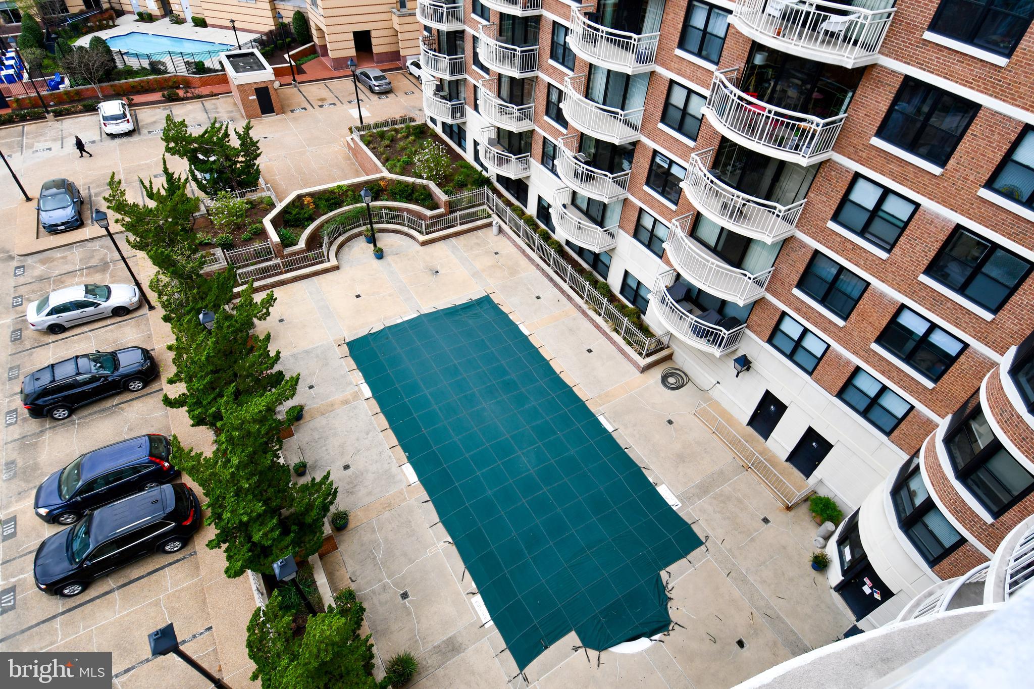 1200 BRADDOCK PLACE 715