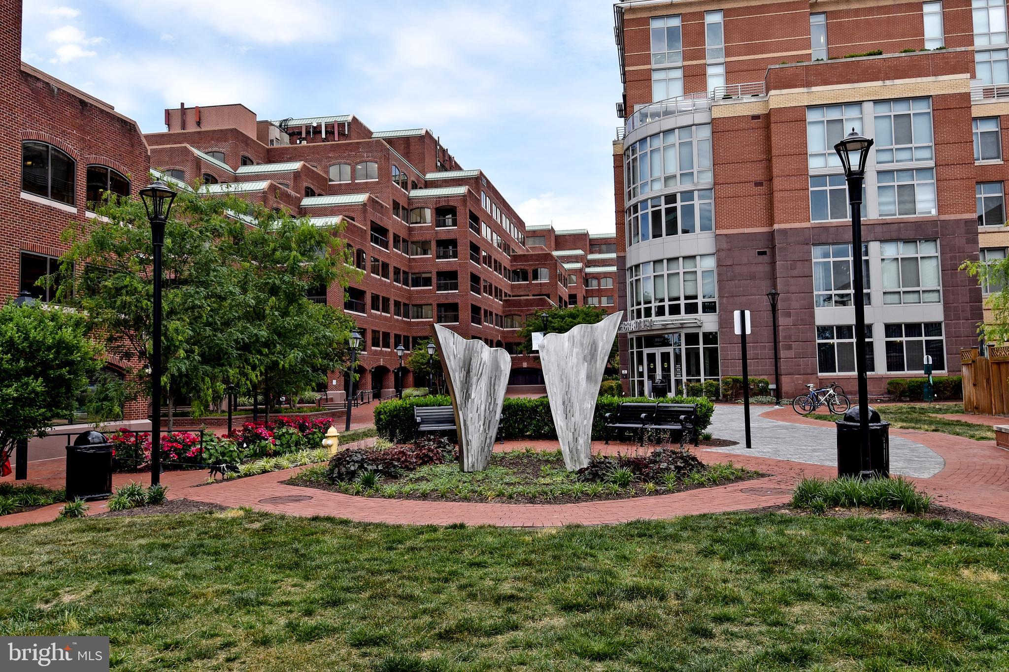 1200 BRADDOCK PLACE 715