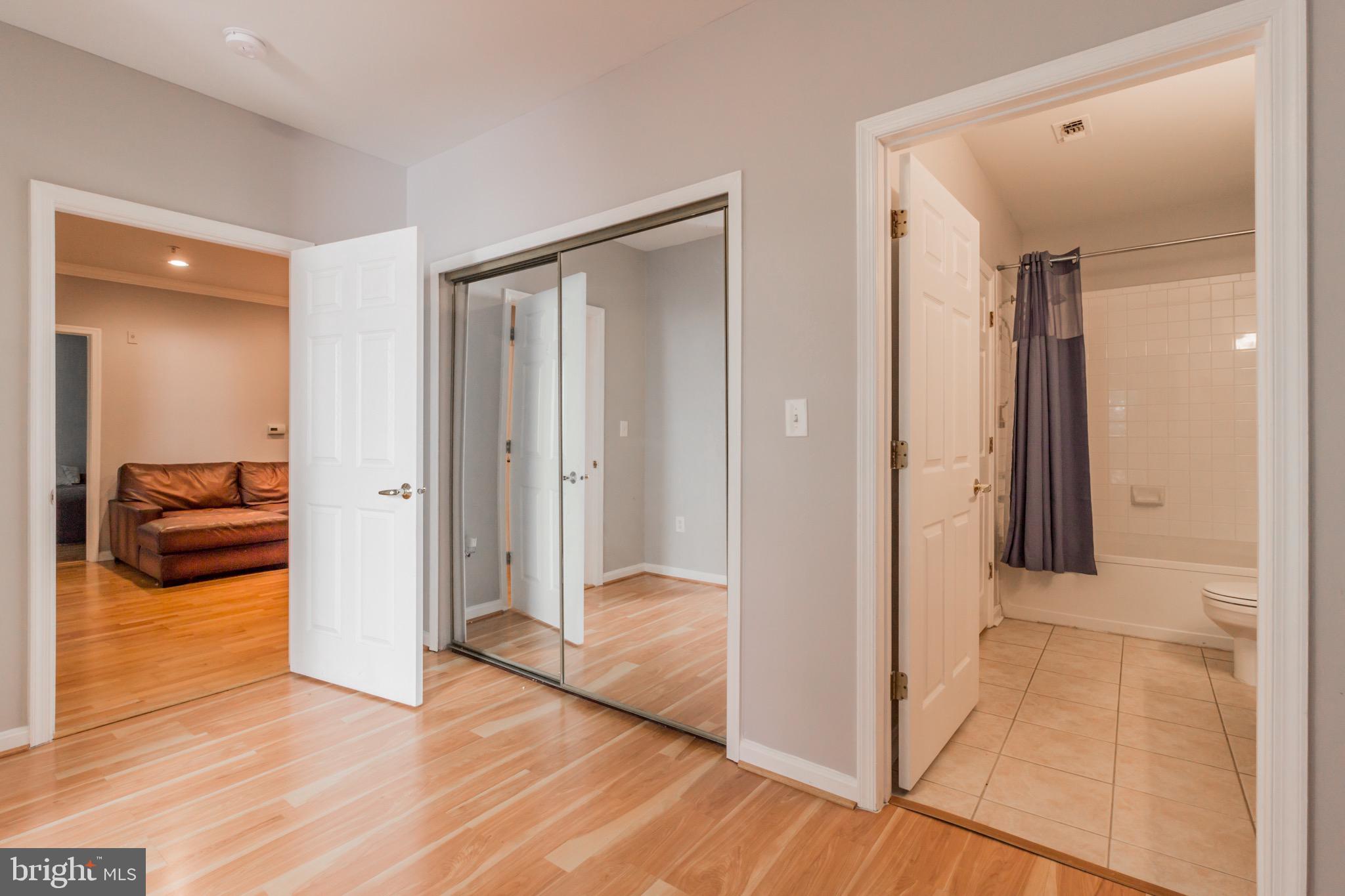 4561 STRUTFIELD LANE 3108