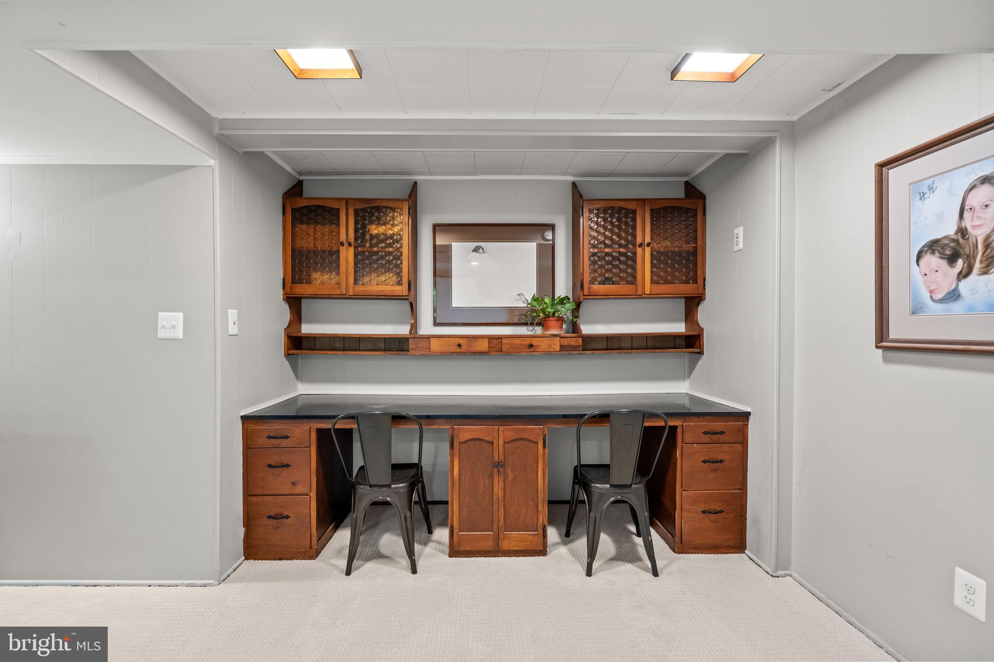 4812 MAURY LANE